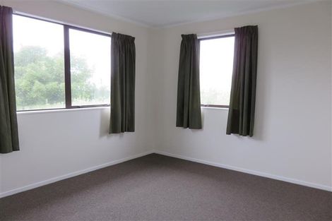 Photo of property in 4 Sarajevo Place, Massey, Auckland, 0614