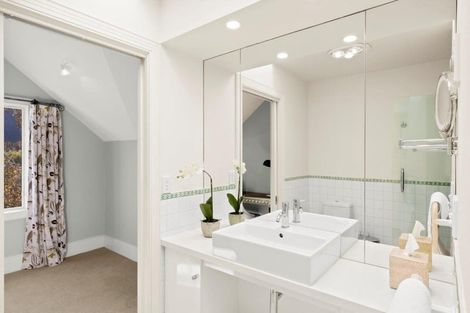 Photo of property in Millbrook Resort, 22 Settlers Way, Arrowtown, 9371