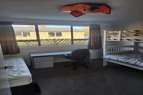 Photo of property in 5 Raeburn Place, Gore, 9710