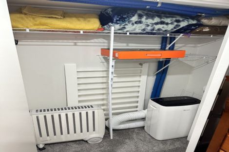 Photo of property in 2a Cobden Road, Bluff Hill, Napier, 4110