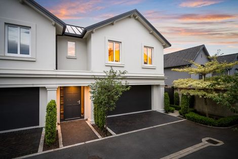Photo of property in 12 John Britten Lane, Riccarton, Christchurch, 8011