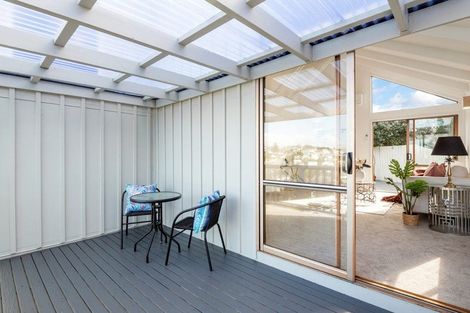 Photo of property in 2/55 Monarch Avenue, Hillcrest, Auckland, 0627