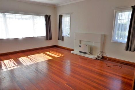 Photo of property in 21 Cameron Road, Hamilton East, Hamilton, 3216