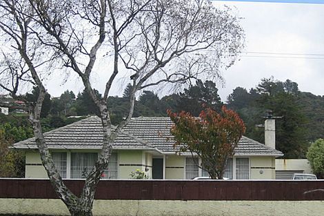 Photo of property in 172 Stokes Valley Road, Stokes Valley, Lower Hutt, 5019