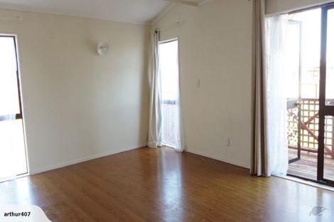 Photo of property in 1/8 Greenstone Place, Clover Park, Auckland, 2019