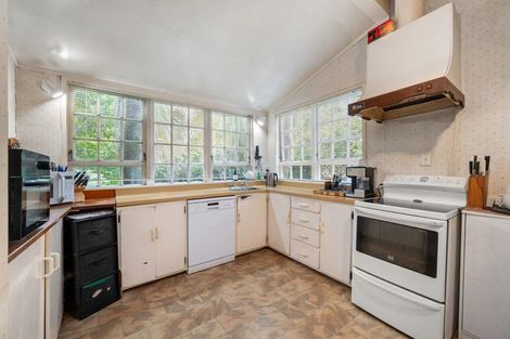 Photo of property in 1021 Kahikatea Flat Road, Waitoki, Kaukapakapa, 0871