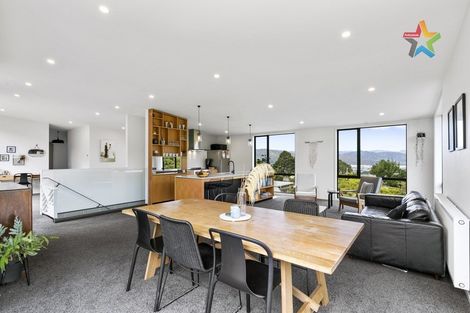 Photo of property in 58b Pekanga Road, Normandale, Lower Hutt, 5010