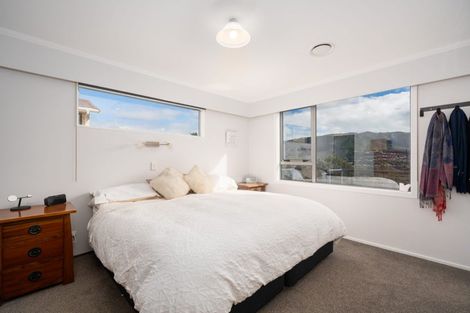 Photo of property in 36 Woodman Drive, Tawa, Wellington, 5028