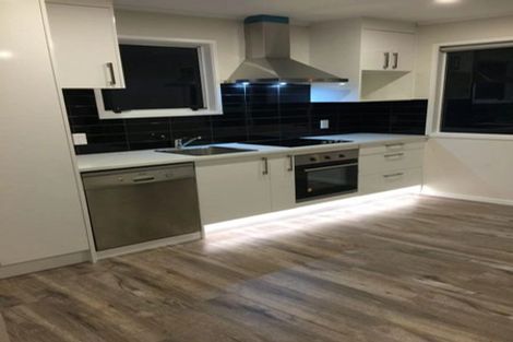 Photo of property in 2/246 Mount Wellington Highway, Mount Wellington, Auckland, 1060