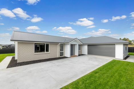 Photo of property in 52 Oak Ridge Drive, Te Awamutu, 3800