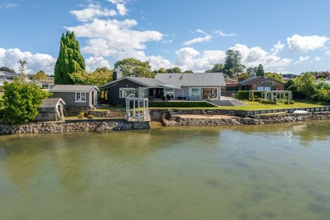 Photo of property in 1 Fourteenth Avenue, Tauranga South, Tauranga, 3112