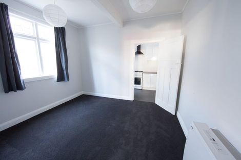 Photo of property in 28 Emerson Street, Berhampore, Wellington, 6023