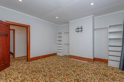 Photo of property in 77 Shamrock Street, Takaro, Palmerston North, 4412