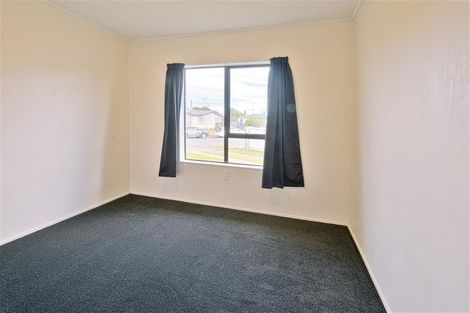 Photo of property in 10 Glamorgan Avenue, Tamatea, Napier, 4112