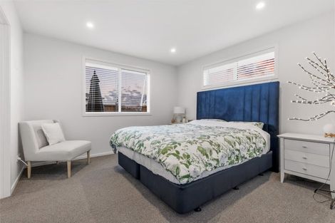 Photo of property in 103 Station Road, Kumeu, 0891