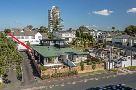 Photo of property in 1/78 Kitchener Road, Milford, Auckland, 0620