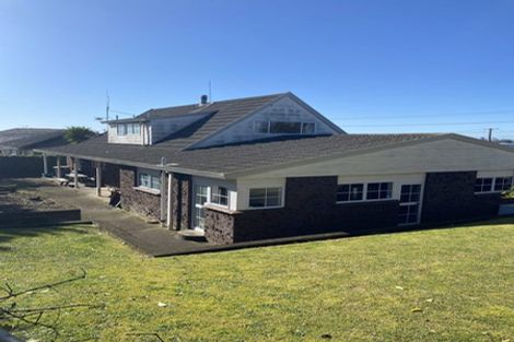 Photo of property in 106 Tuhikaramea Road, Dinsdale, Hamilton, 3204