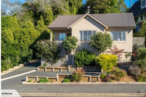 Photo of property in 243 Helensburgh Road, Helensburgh, Dunedin, 9010