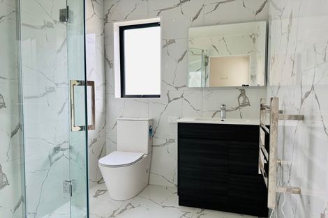 Photo of property in 51a Glendene Avenue, Glendene, Auckland, 0602