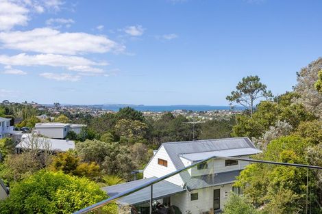 Photo of property in 113b Sunrise Avenue, Murrays Bay, Auckland, 0630