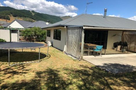 Photo of property in 7 Win Place, Richmond, 7020