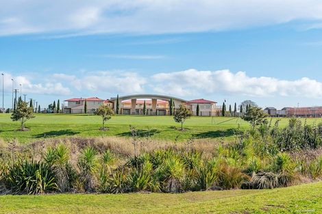 Photo of property in 11 Lieutenant Lane, Papakura, 2110