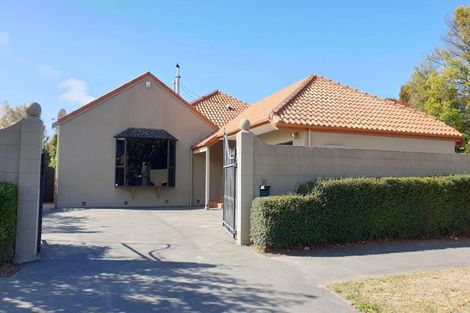 Photo of property in 30 Hamilton Avenue, Ilam, Christchurch, 8041