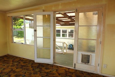 Photo of property in 43 Park Street, Foxton, 4814