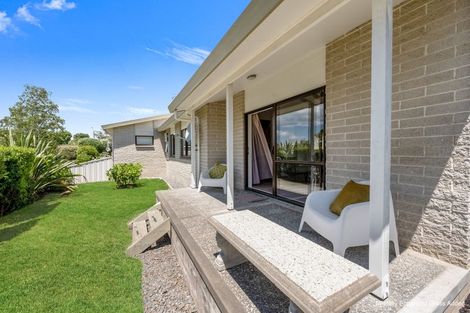 Photo of property in 2/24 Durham Drive, Havelock North, 4130