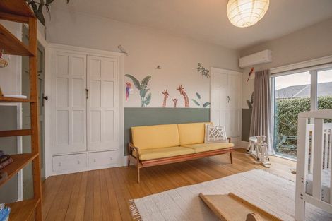 Photo of property in 58 Opawa Road, Waltham, Christchurch, 8023