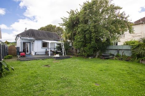 Photo of property in 57 Stafford Street, Whataupoko, Gisborne, 4010