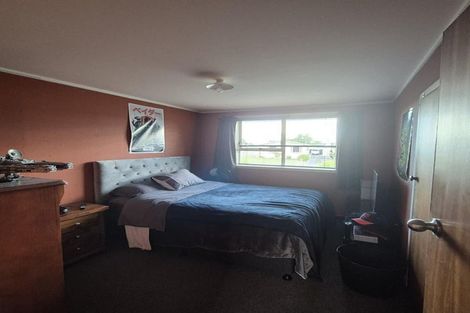 Photo of property in 1 Winning Terrace, Dinsdale, Hamilton, 3204