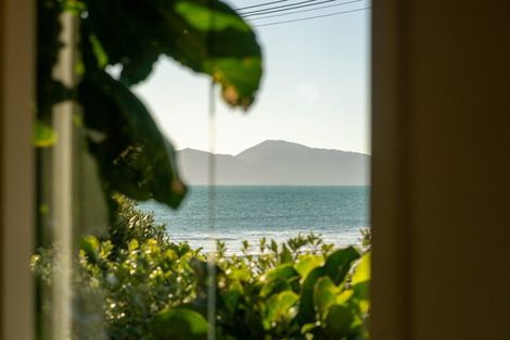 Photo of property in 134 The Parade, Paekakariki, 5034