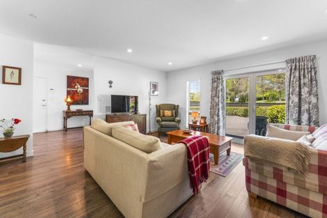 Photo of property in 66 Gillespie Place, Acacia Bay, Taupo, 3385