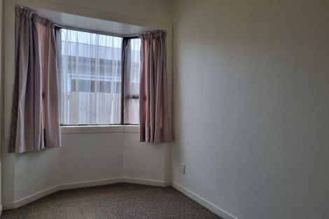 Photo of property in 32 Gaine Street, New Plymouth, 4310