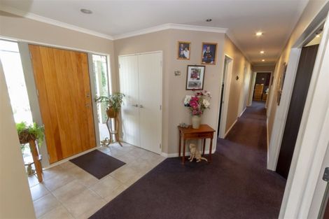 Photo of property in 13 Calvandra Grove, Rangiora, 7400