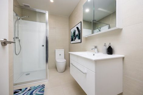 Photo of property in 7b Treasury Place, Onehunga, Auckland, 1061