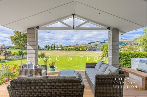 Photo of property in 67 Montgomery Crescent, Kinloch, Taupo, 3377