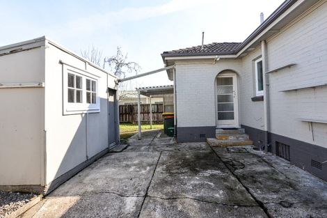 Photo of property in 74 Te Aroha Street, Hamilton East, Hamilton, 3216