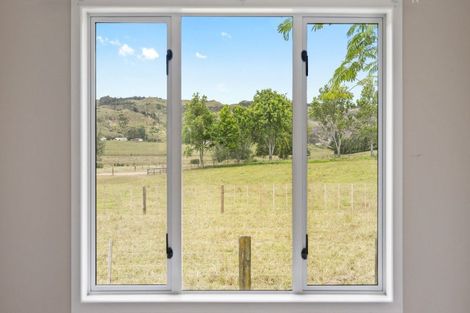 Photo of property in 114 Frost Road, Onewhero, Tuakau, 2693