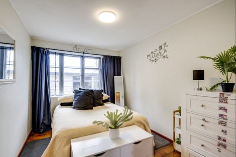 Photo of property in 115 Latham Street, Marewa, Napier, 4110