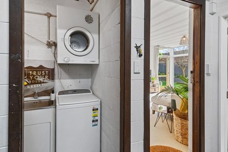 Photo of property in 1/107 Holly Road, St Albans, Christchurch, 8014