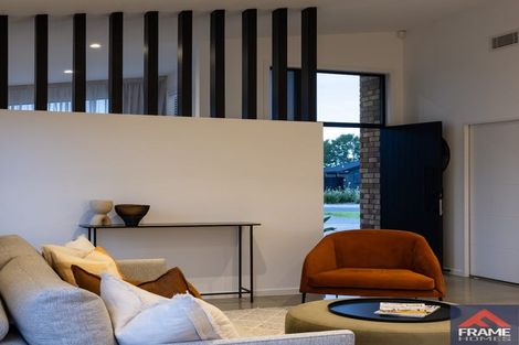 Photo of property in 100 Metoriti Crescent, Karaka, 2124