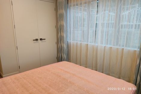 Photo of property in 27 Casheltown Way, Flat Bush, Auckland, 2019