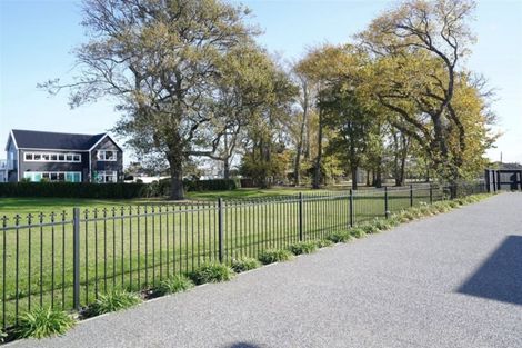 Photo of property in 4/20 Old Red Barn Road, Halswell, Christchurch, 8025