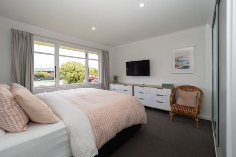 Photo of property in 76 Grove Street, Tinwald, Ashburton, 7700