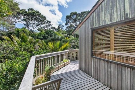 Photo of property in 189 Manuka Road, Bayview, Auckland, 0629