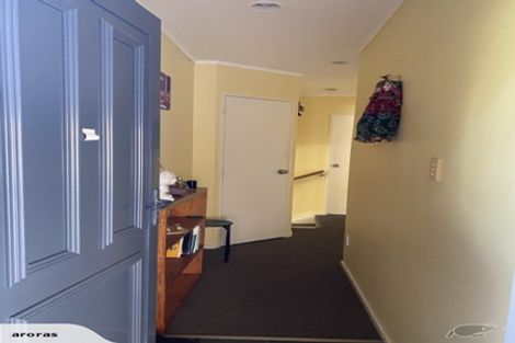 Photo of property in 3/20 Glen Vista Place, Bayview, Auckland, 0629