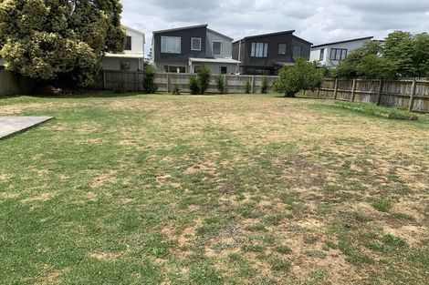 Photo of property in 14 Arimu Road, Papakura, 2110