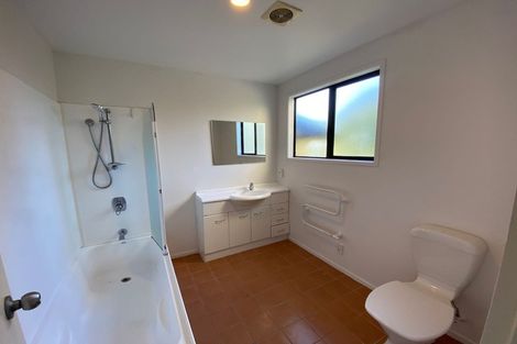 Photo of property in 41/11 The Avenue, Albany, Auckland, 0632